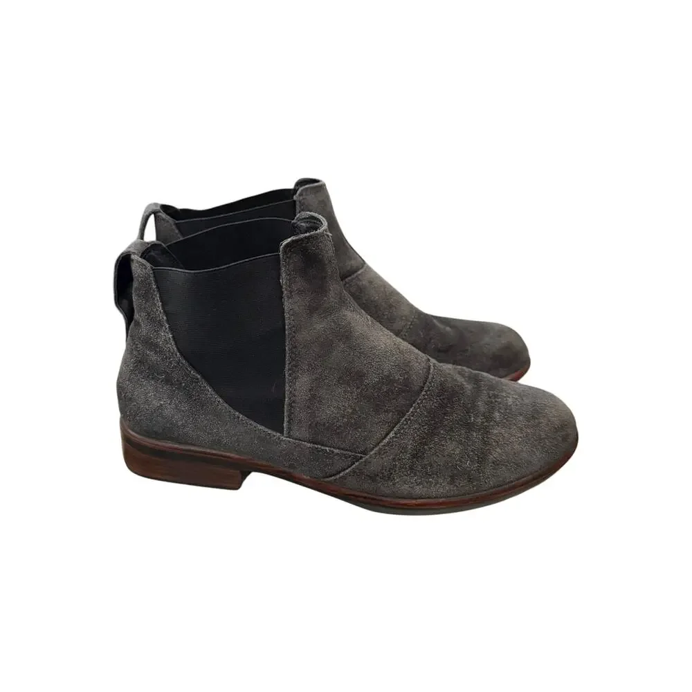 Naot Ruzgar Charcoal Gray Suede Chelsea Ankle Boots Size 9-9.5 EU 40